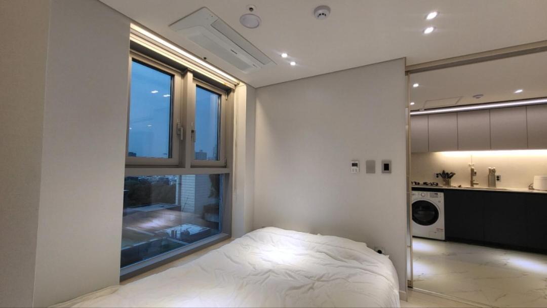 2023 New Build, Super Neat Full Option Seoul