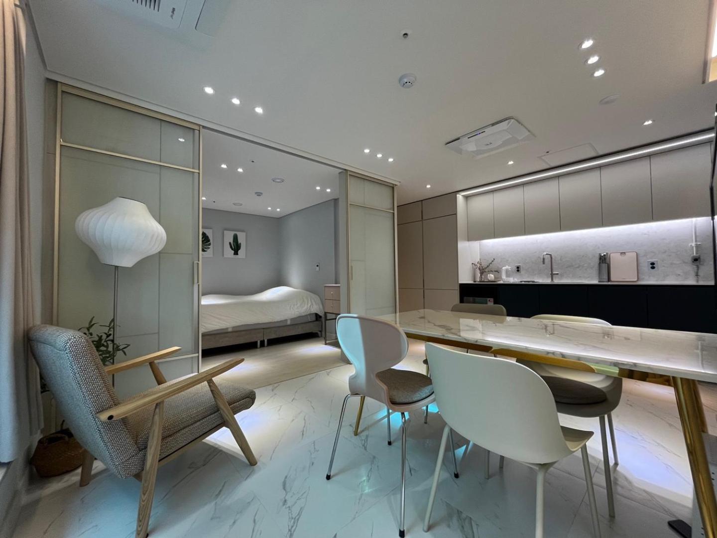 2023 New Build, Super Neat Full Option * Seoul