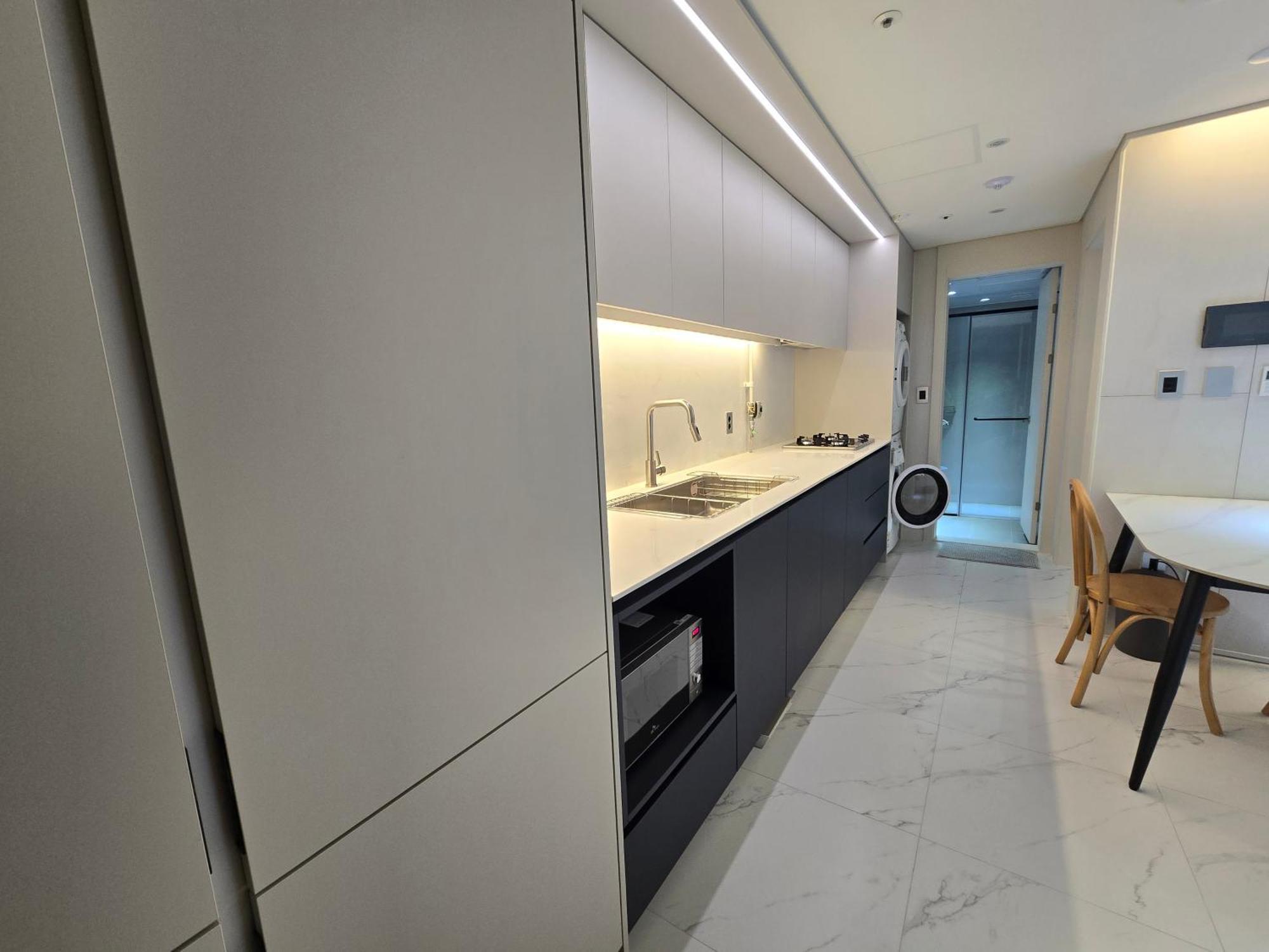 2023 New Build, Super Neat Full Option Apartemen